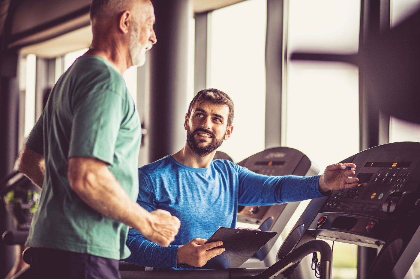 Why you Should Use a Gym with a Personal Trainer
